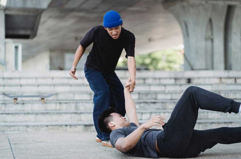 WHAT TO DO AFTER A SLIP AND FALL ACCIDENT: 4 TIPS