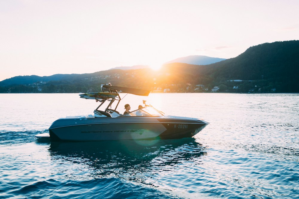 BOATING SAFETY 101: HOW TO PREVENT A BOATING INJURY